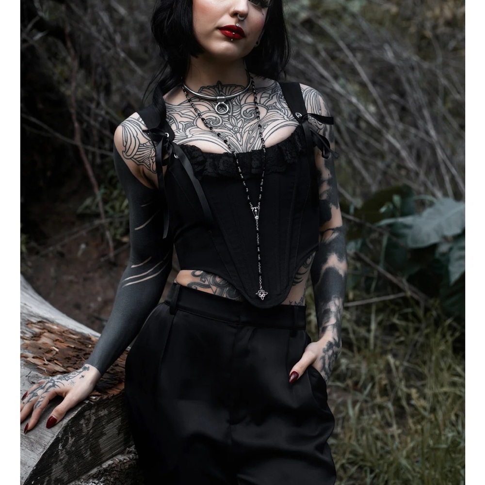 Lively Ghosts Thistlebloom Black Corset-NWT, XL - Picture 8 of 13